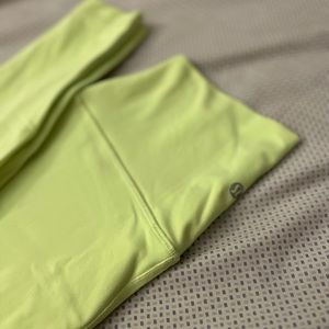 Neon Lululemon leggings